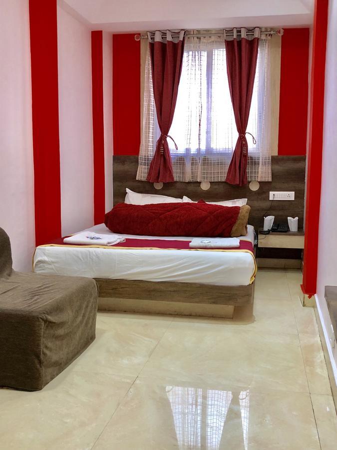 Hotel Landmark Ooty Kültér fotó